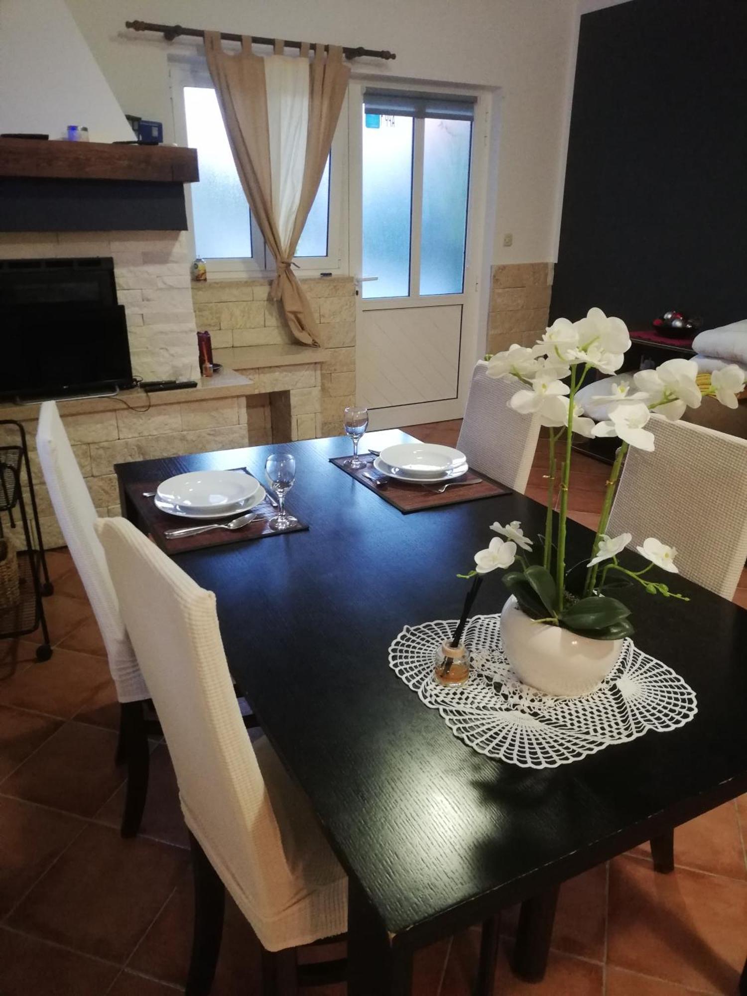 Apartments Poretti For 2,In Center Parking Free In The Yard,6 Min Beach Walk Rovinj Extérieur photo
